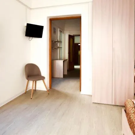 Casa Vacanze Serena 別荘 オストゥーニ