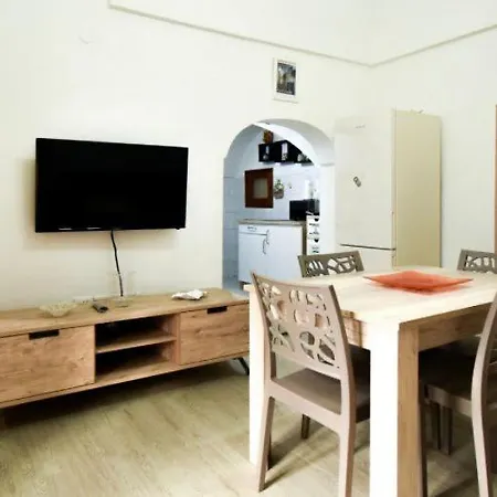 別荘 Casa Vacanze Serena *